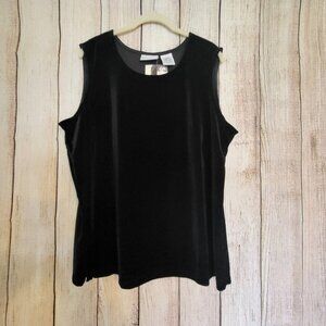 Velour sleeveless top.